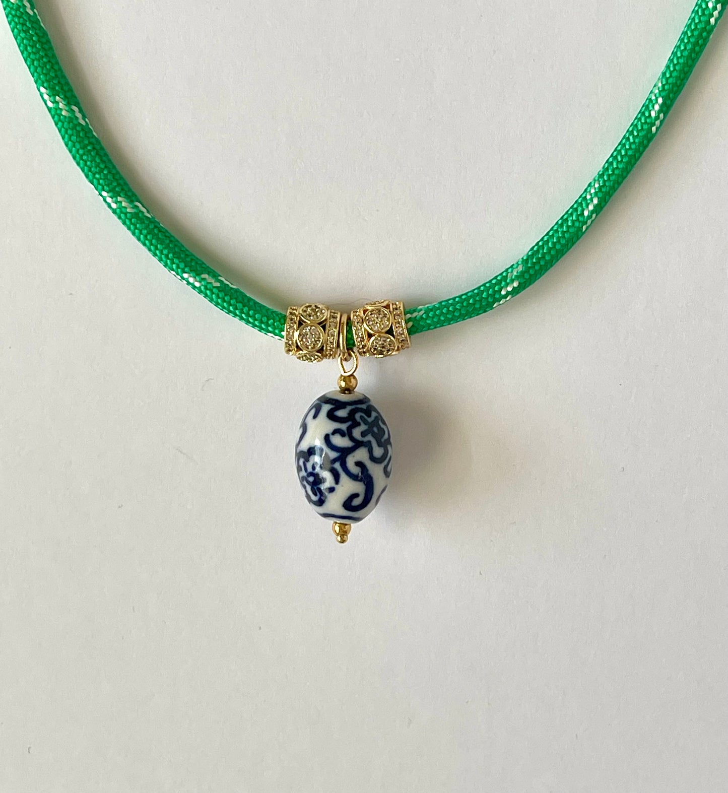 Paracord Necklaces: Various Colors & Styles