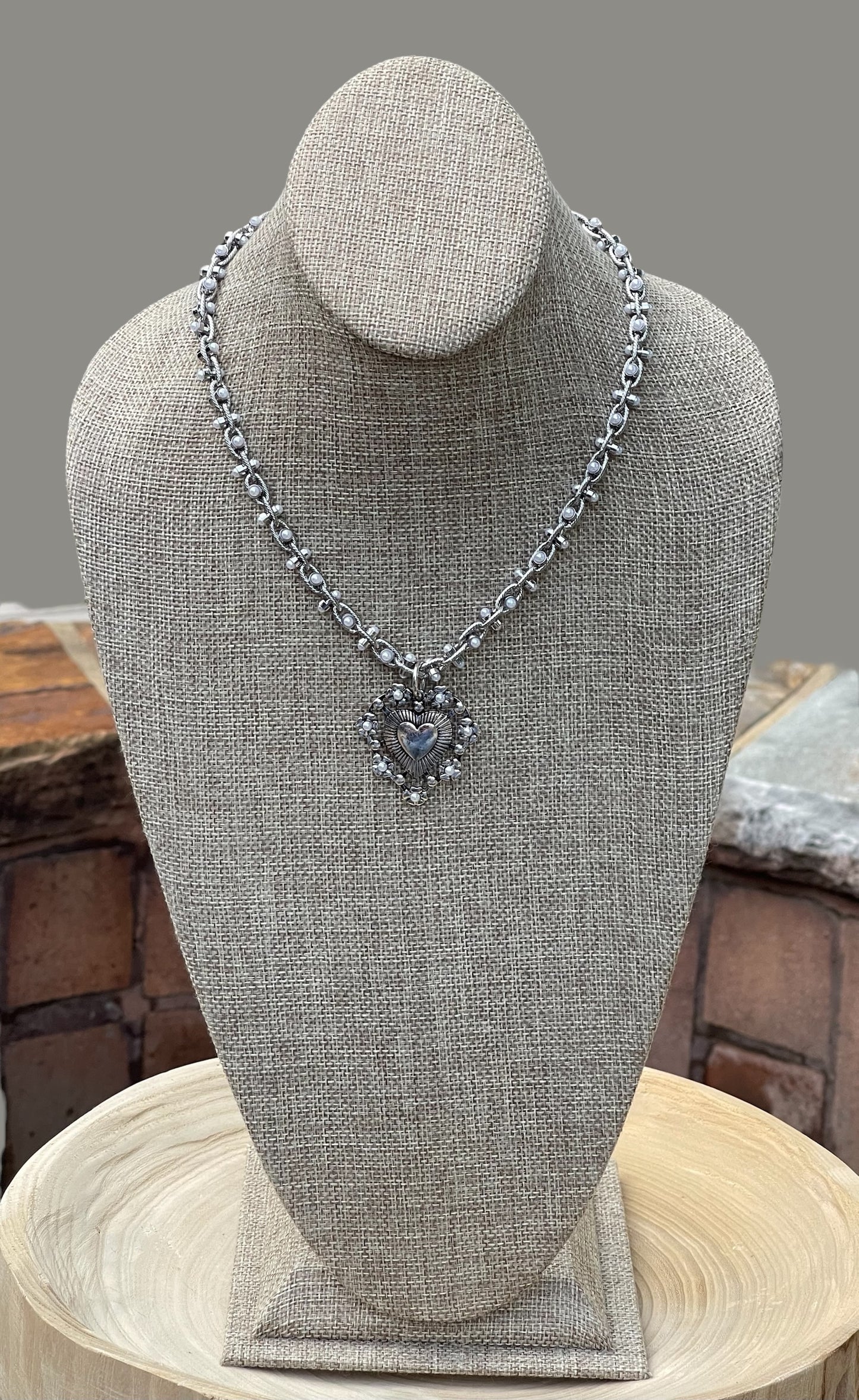 Bold Bijoux in Silver Necklace: Rhodium Silver throughout Pearly chain Statement heart