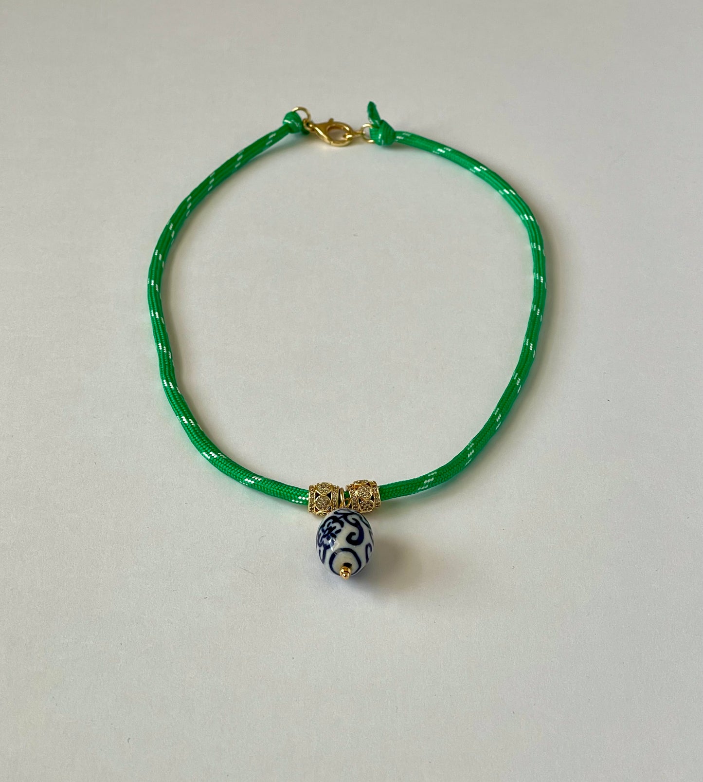 Paracord Necklaces: Various Colors & Styles