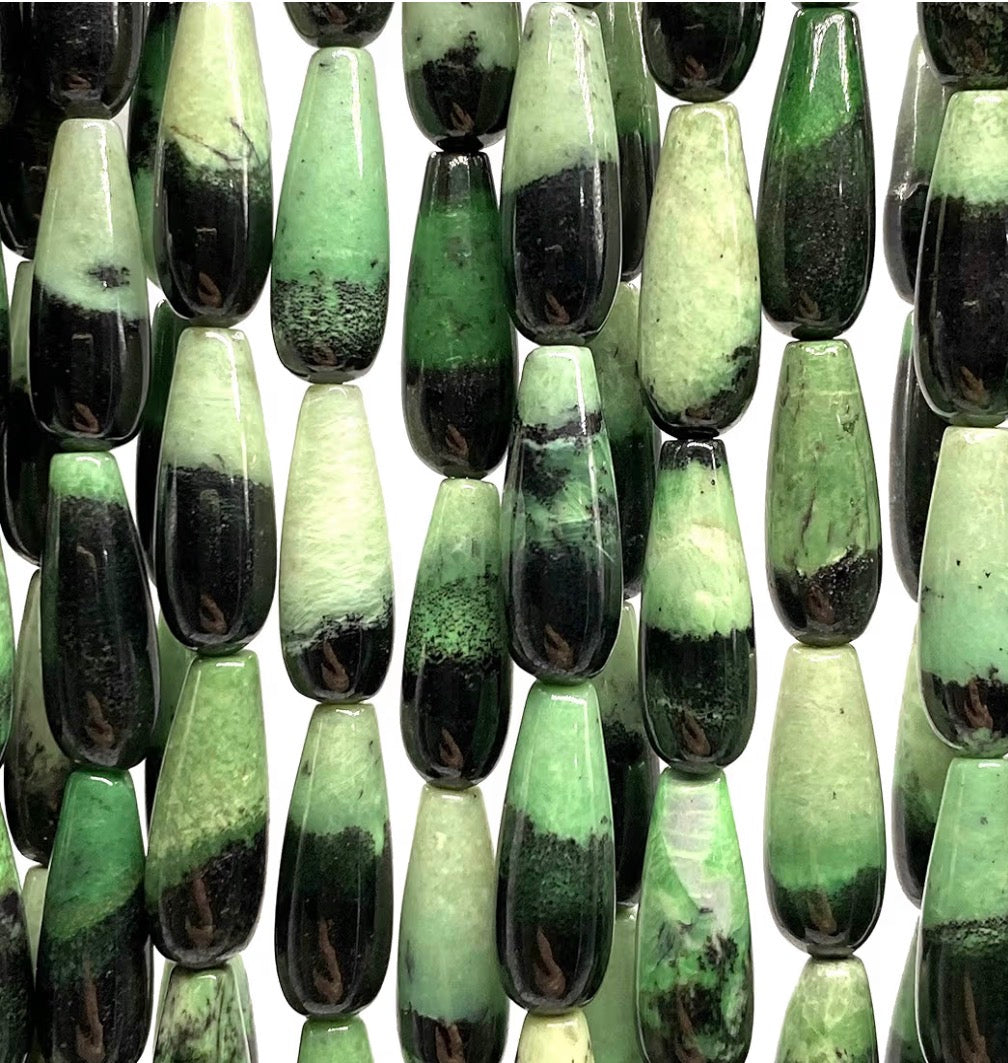 The Zetta Necklace: Transvaal Grossular Garnet with Matte Black Onyx accent beads•Gold Hook Clasp•Limited Edition