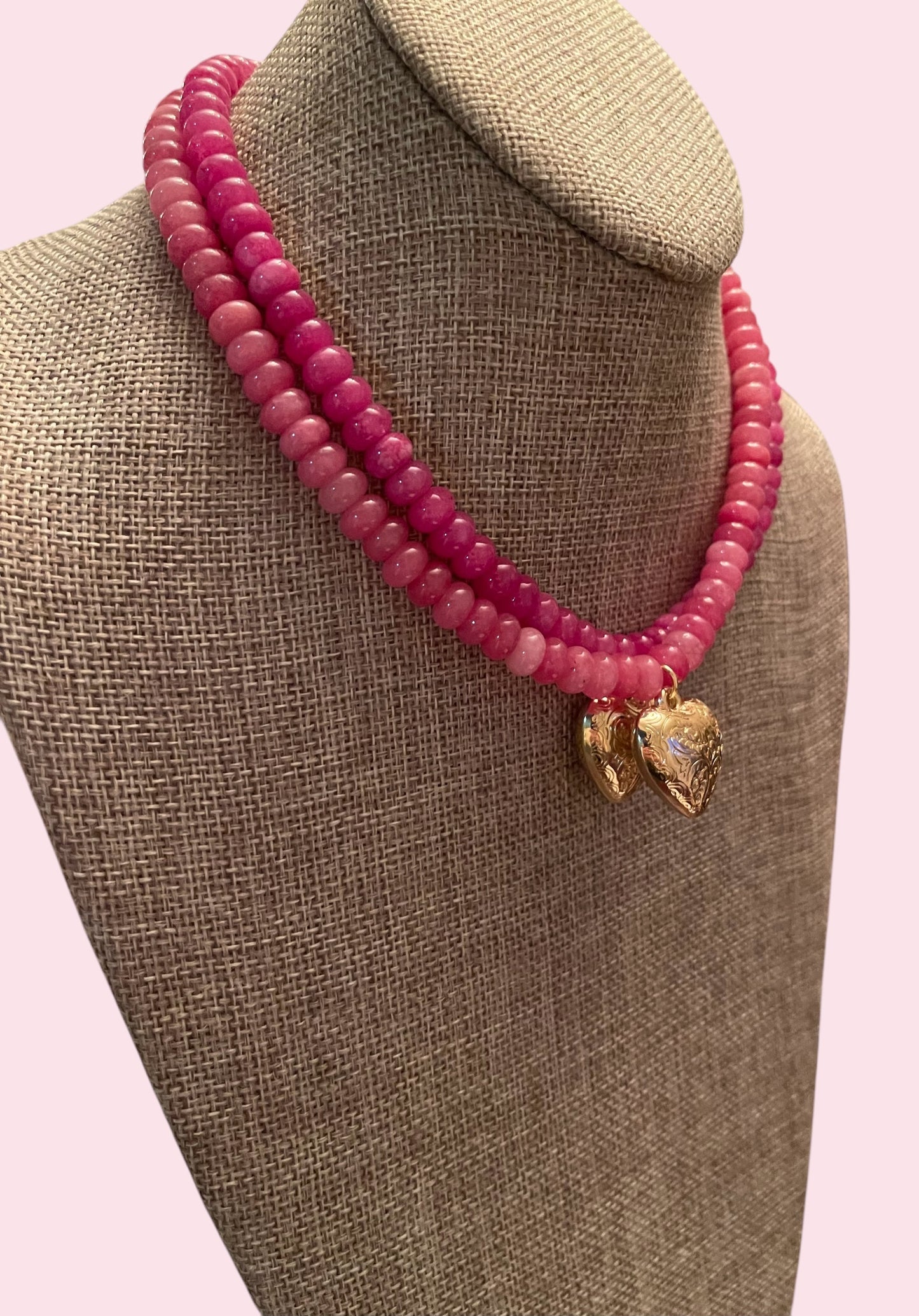 Victorian Heart Necklace: 2 Color Options- One is dyed Agate and the other is Strawberry Quartz Victorian style gold heart pendant