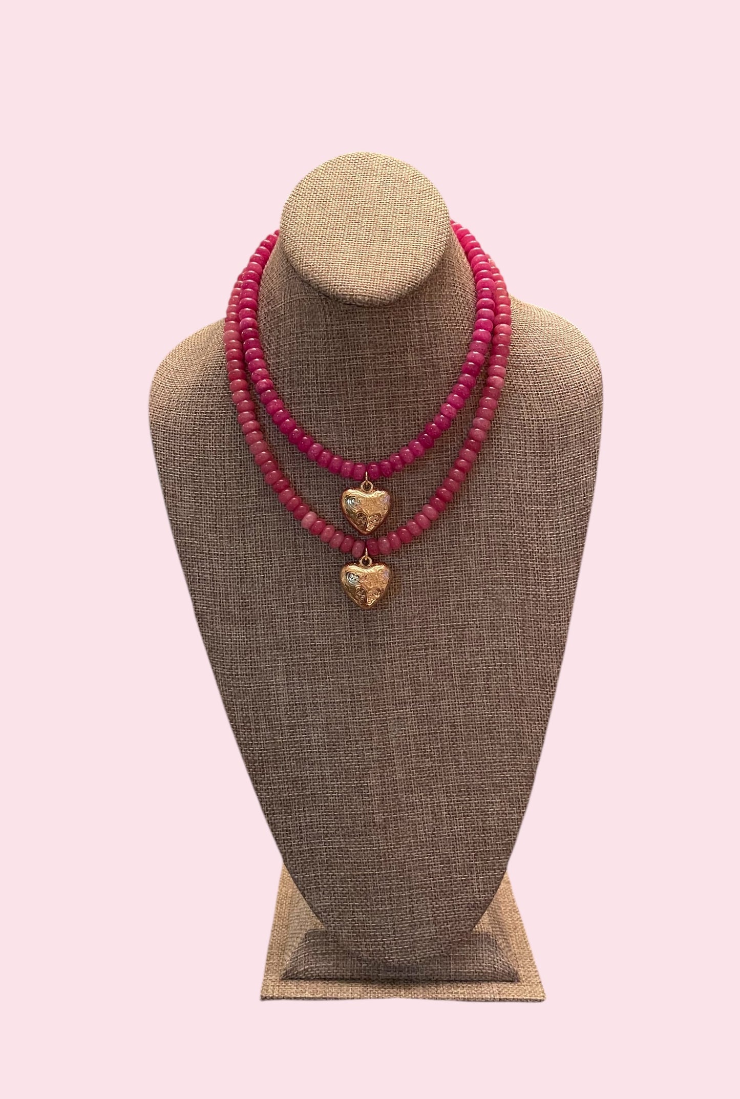 Victorian Heart Necklace: 2 Color Options- One is dyed Agate and the other is Strawberry Quartz Victorian style gold heart pendant