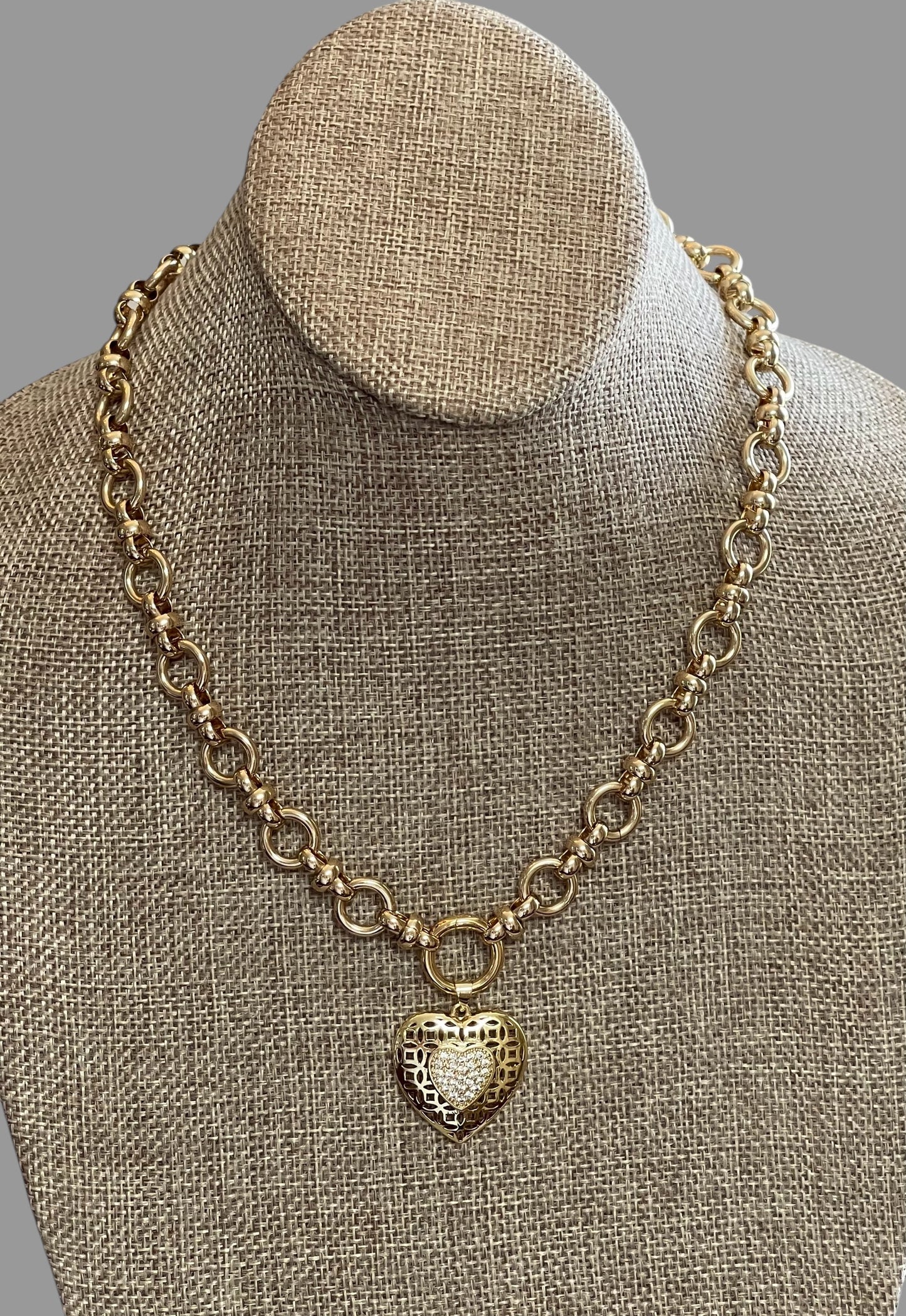 Elysian Gold Necklace: A timeless chain style w/a round clasp/charm holder, classic heart pendant OOAK