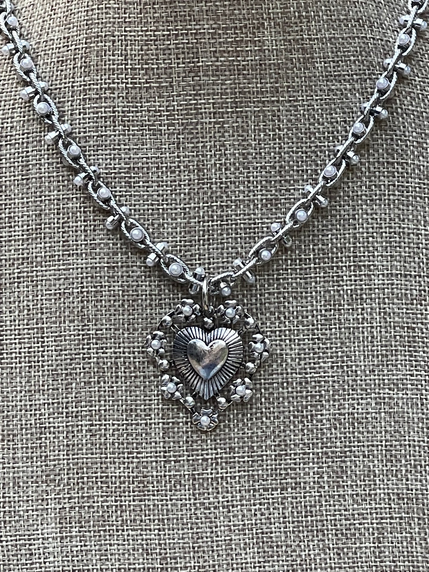 Bold Bijoux in Silver Necklace: Rhodium Silver throughout Pearly chain Statement heart