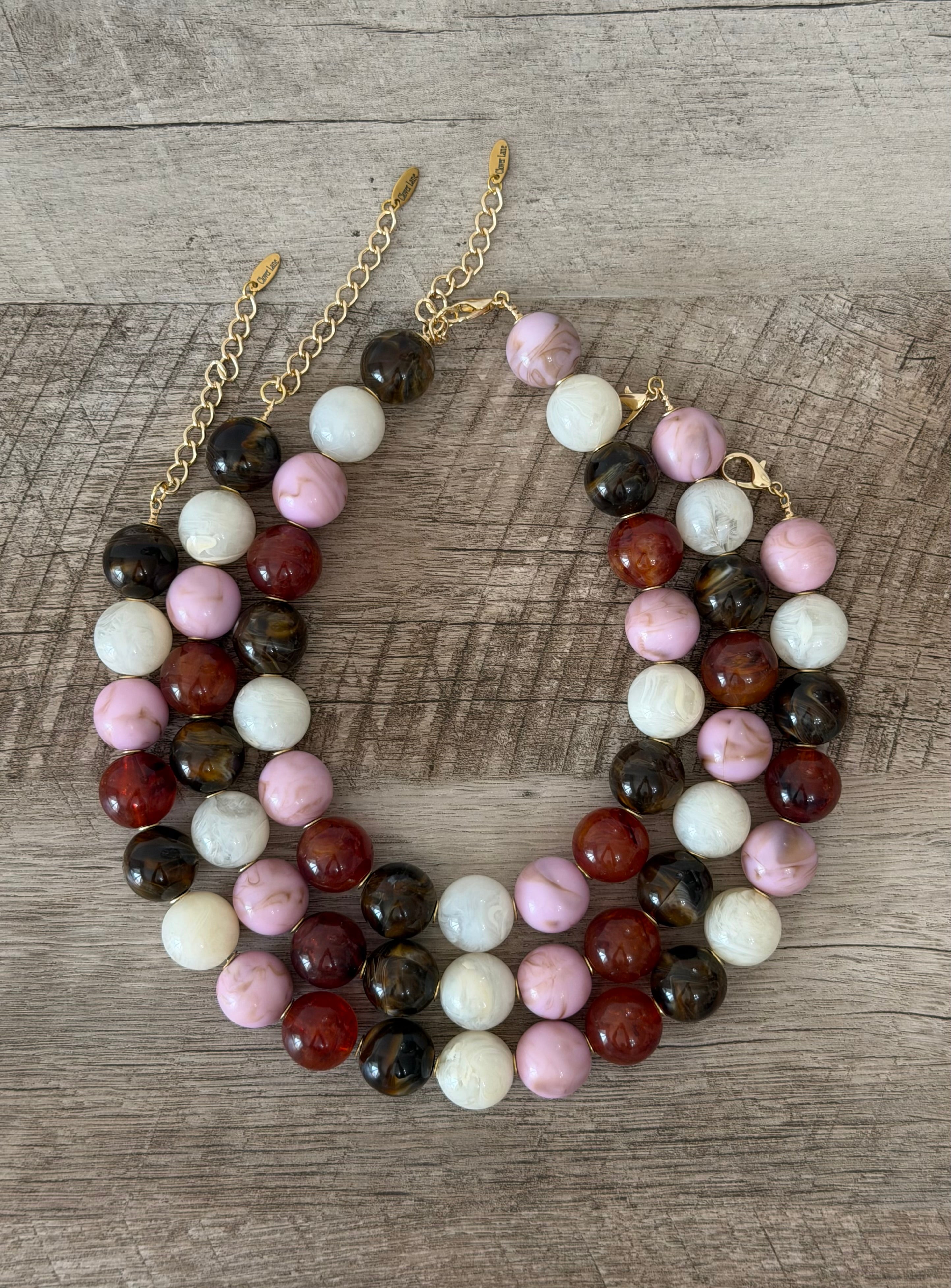 Maple & Marble Necklace: Gemstone look alike resin beads Gold accents