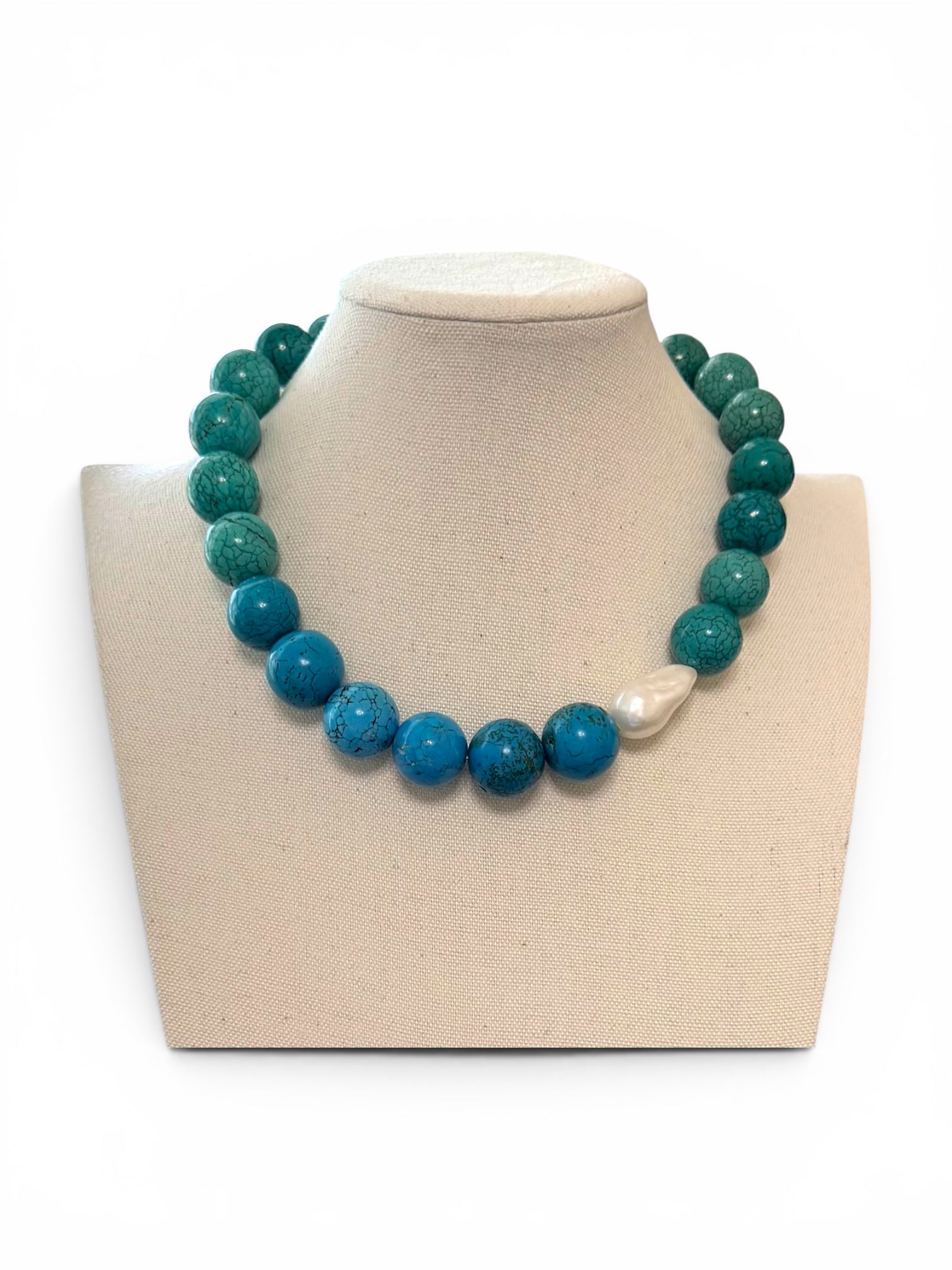The Riviera Pearl Necklace OOAK