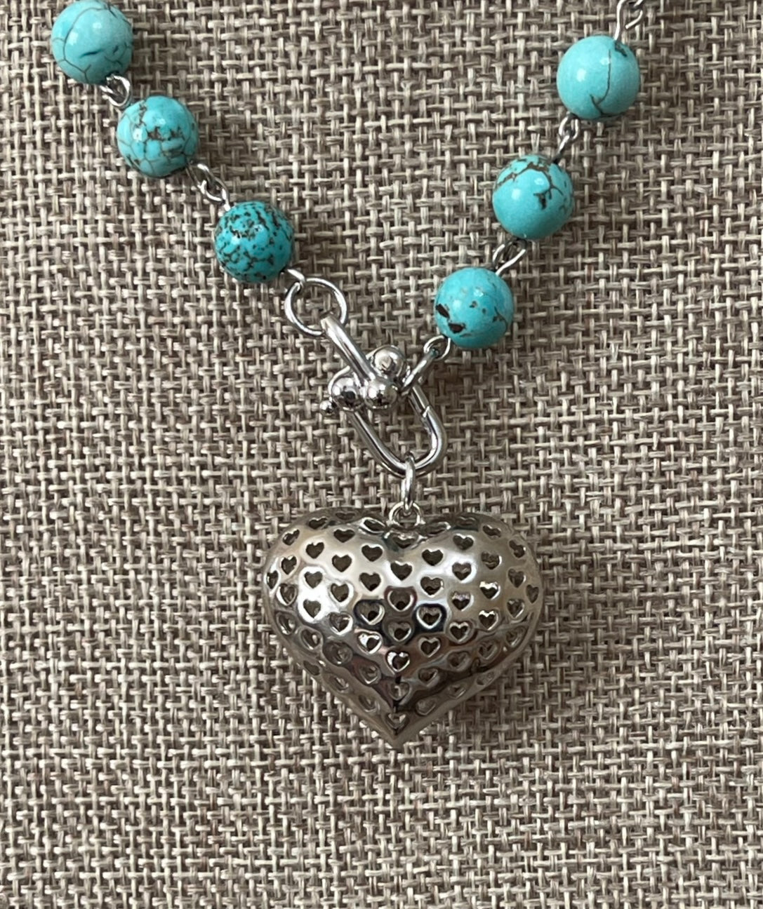 Turquoise Heartbeat Necklace: Bead-n-Link chain with Silver Trigger clasp and Heart pendant 8mm beads