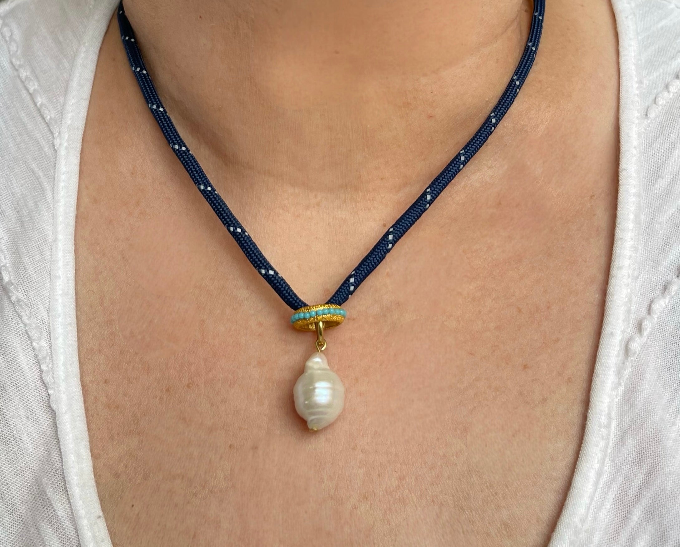 Paracord Necklaces: Various Colors & Styles