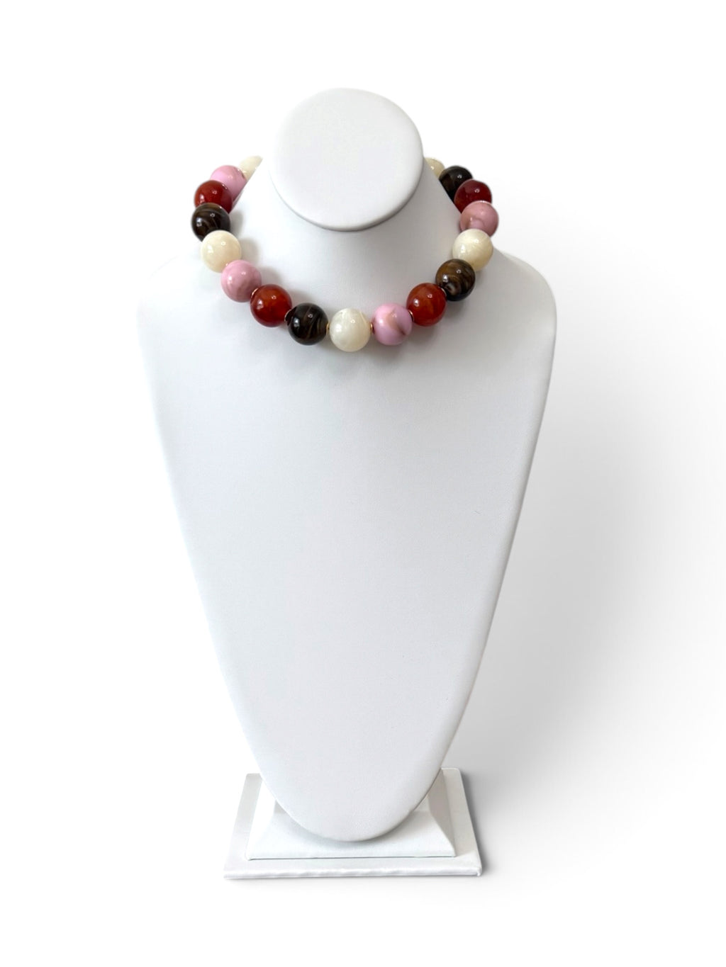 Maple & Marble Necklace: Gemstone look alike resin beads Gold accents