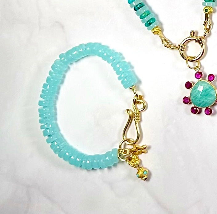 The Island Drift Bracelet OOAK: Handknotted Aquamarine