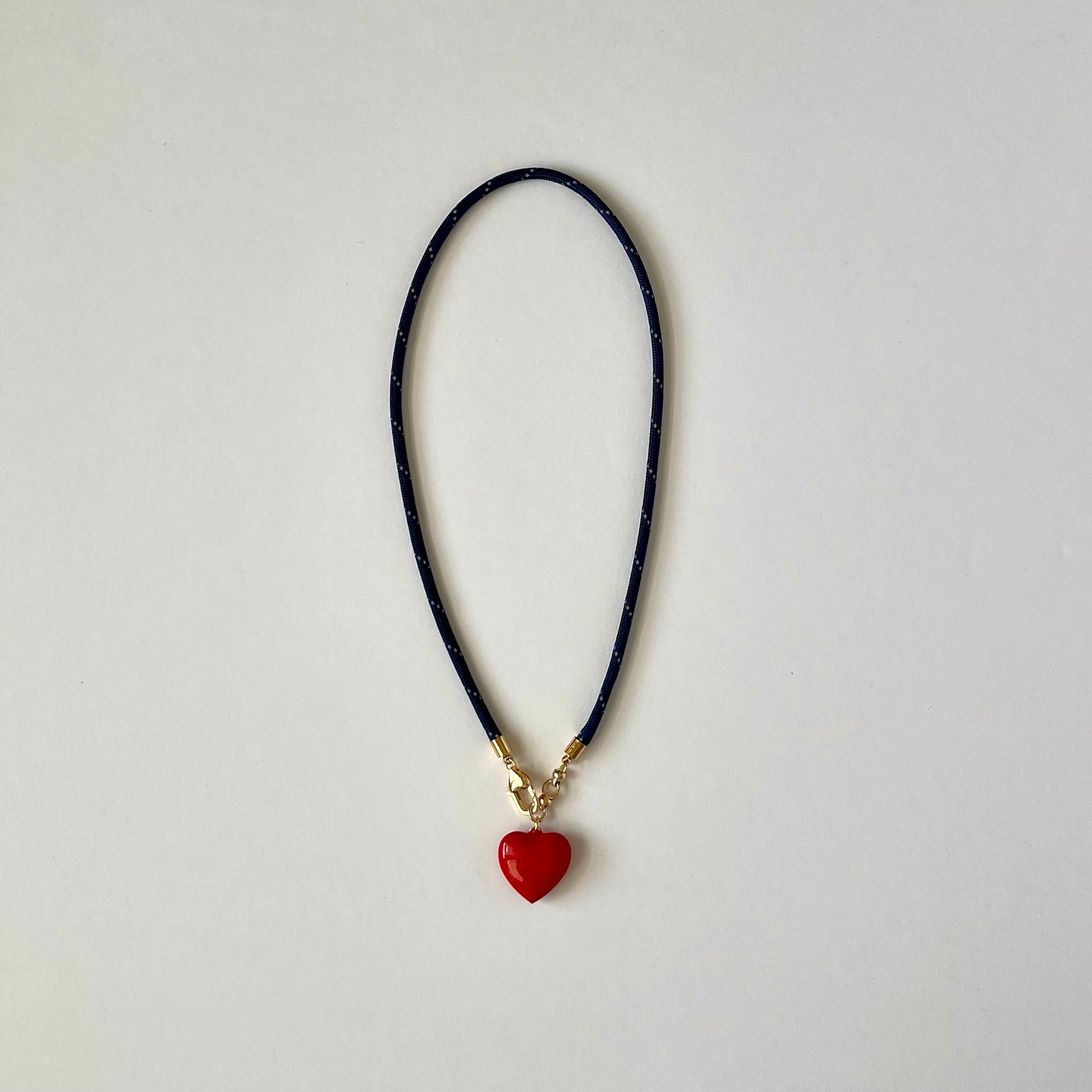Paracord Necklaces: Various Colors & Styles