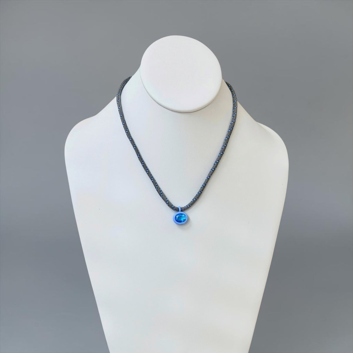 The Luxe Cord Necklace: Various Paracords with a faceted gemstone like pendant