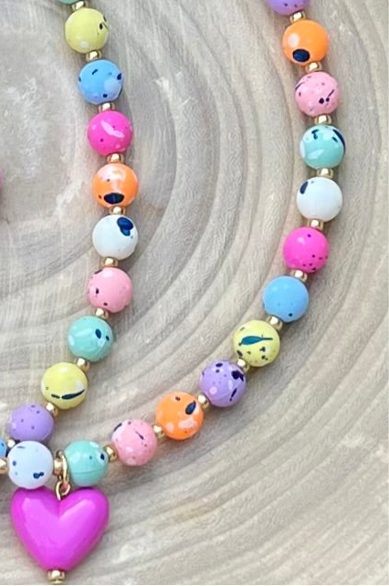 Color Confetti Necklace: Acrylic beads, gold spacer beads and a hot pink acrylic heart pendant