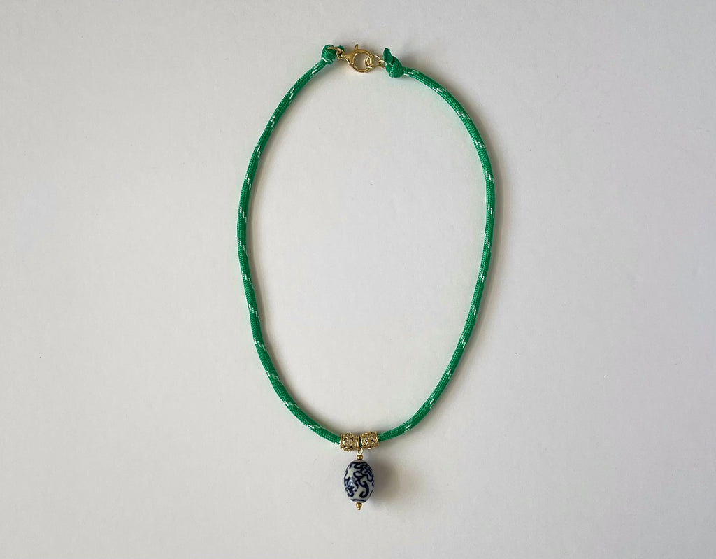 Paracord Necklaces: Various Colors & Styles