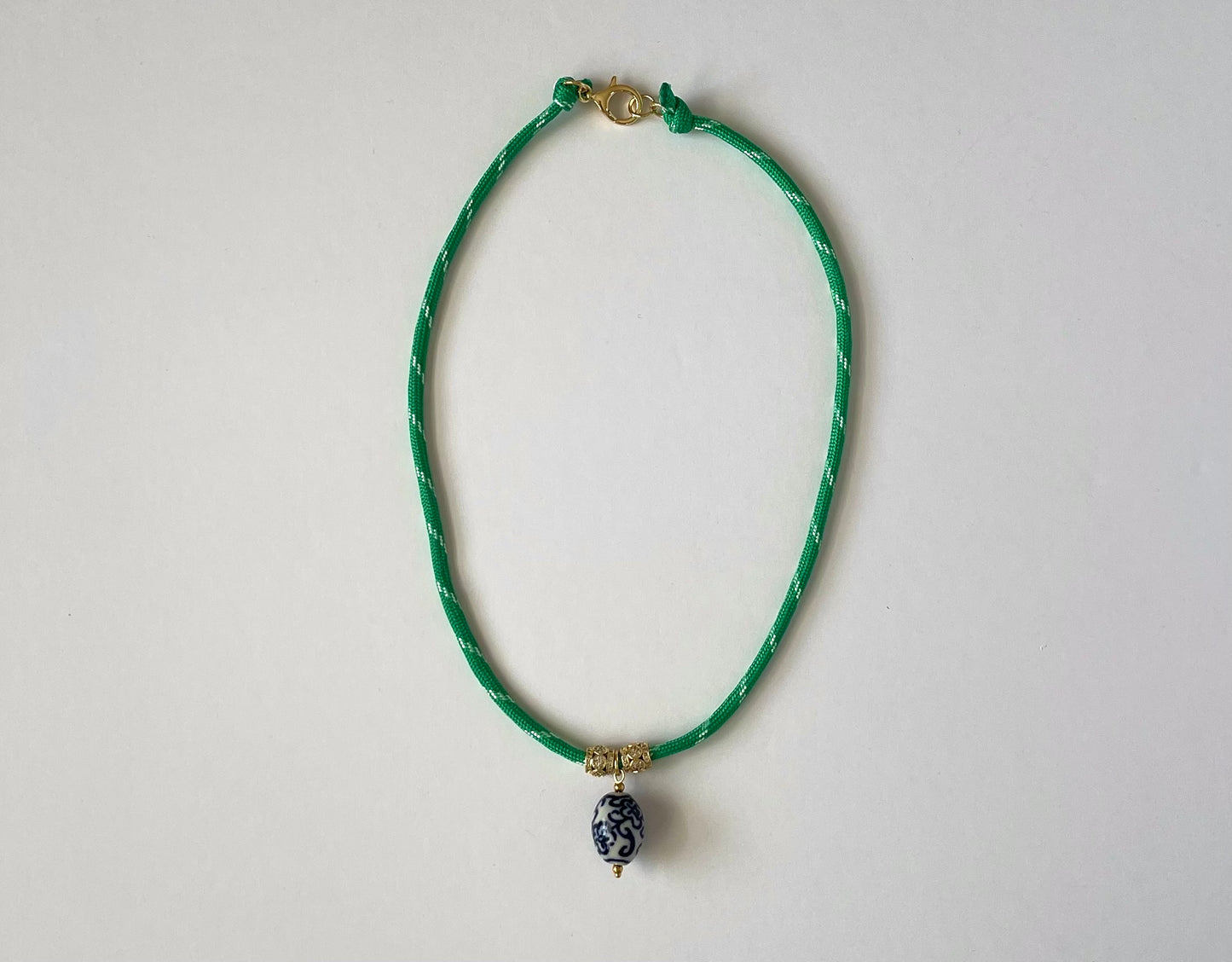 Paracord Necklaces: Various Colors & Styles
