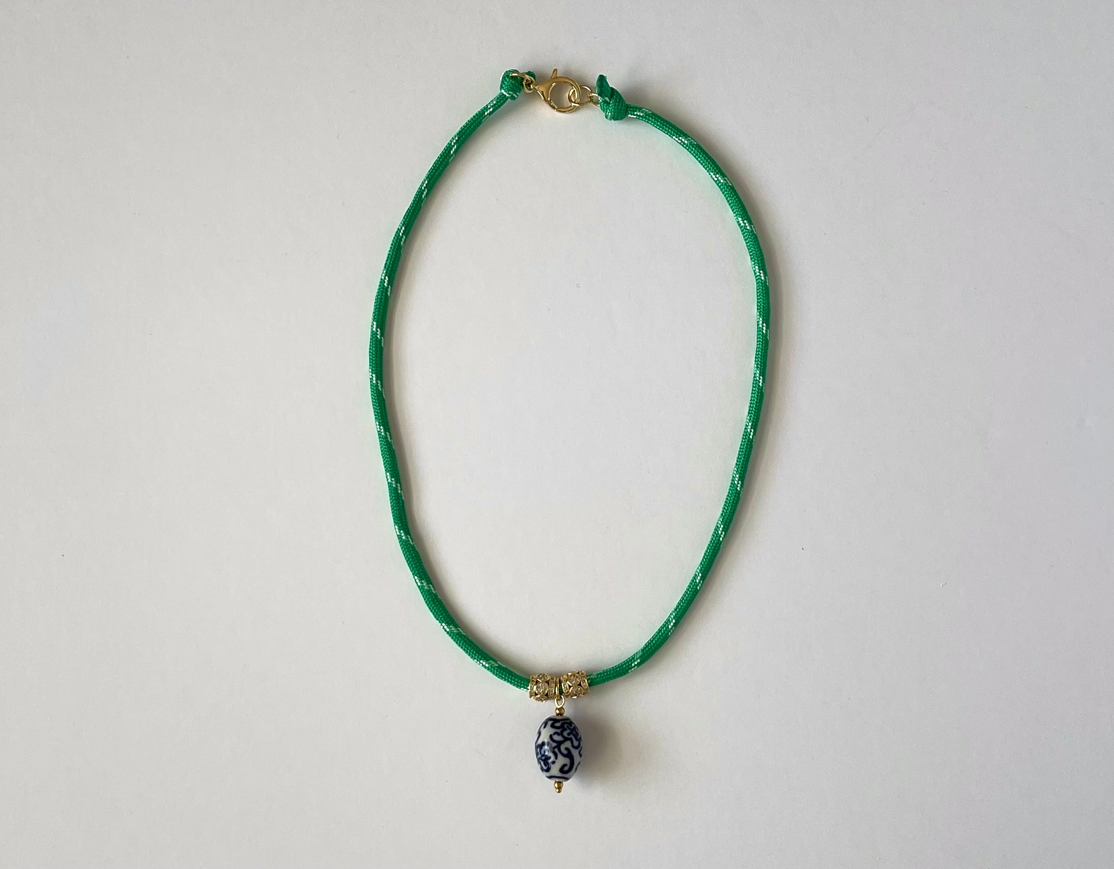Paracord Necklaces: Various Colors & Styles