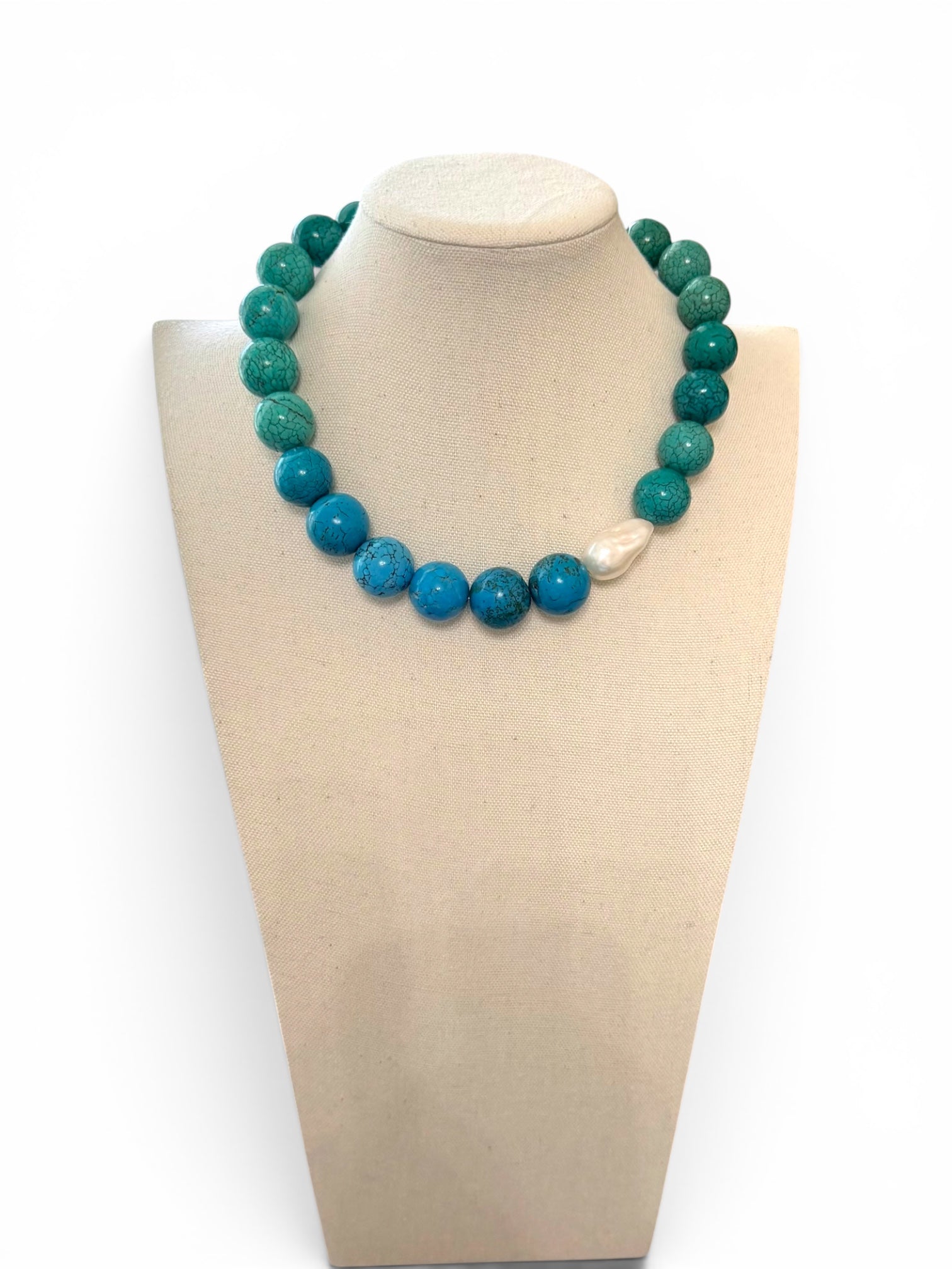 The Riviera Pearl Necklace OOAK