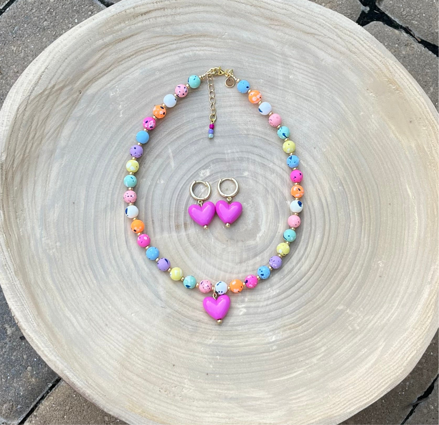 Color Confetti Necklace: Acrylic beads, gold spacer beads and a hot pink acrylic heart pendant