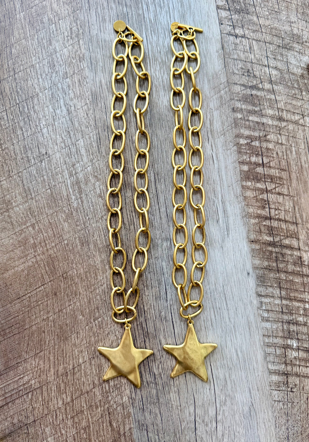 Lucky Star Necklace: Antiqued 24k gold chain and star pendant