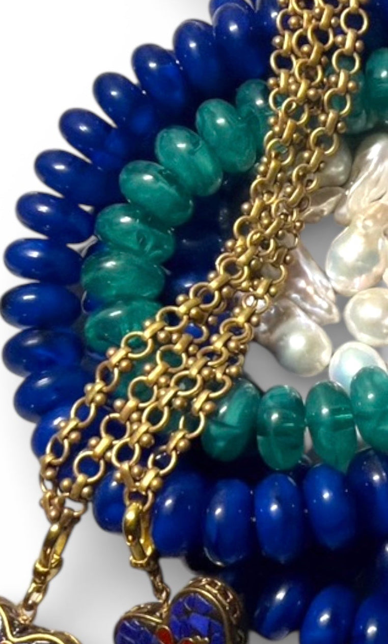 The Electric Aura Collar: Electric Blue or Teal