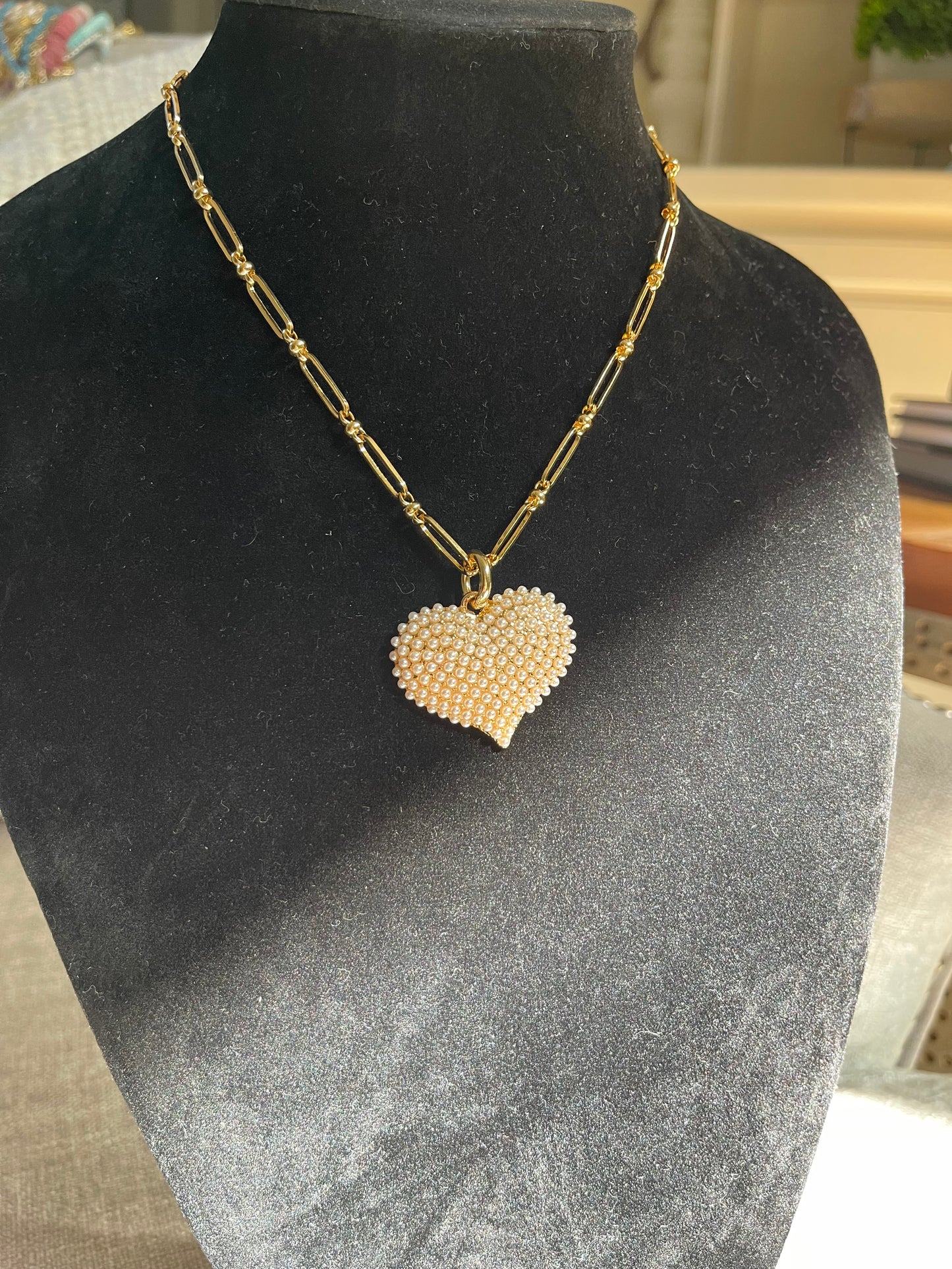 Big Pearly Heart Necklace