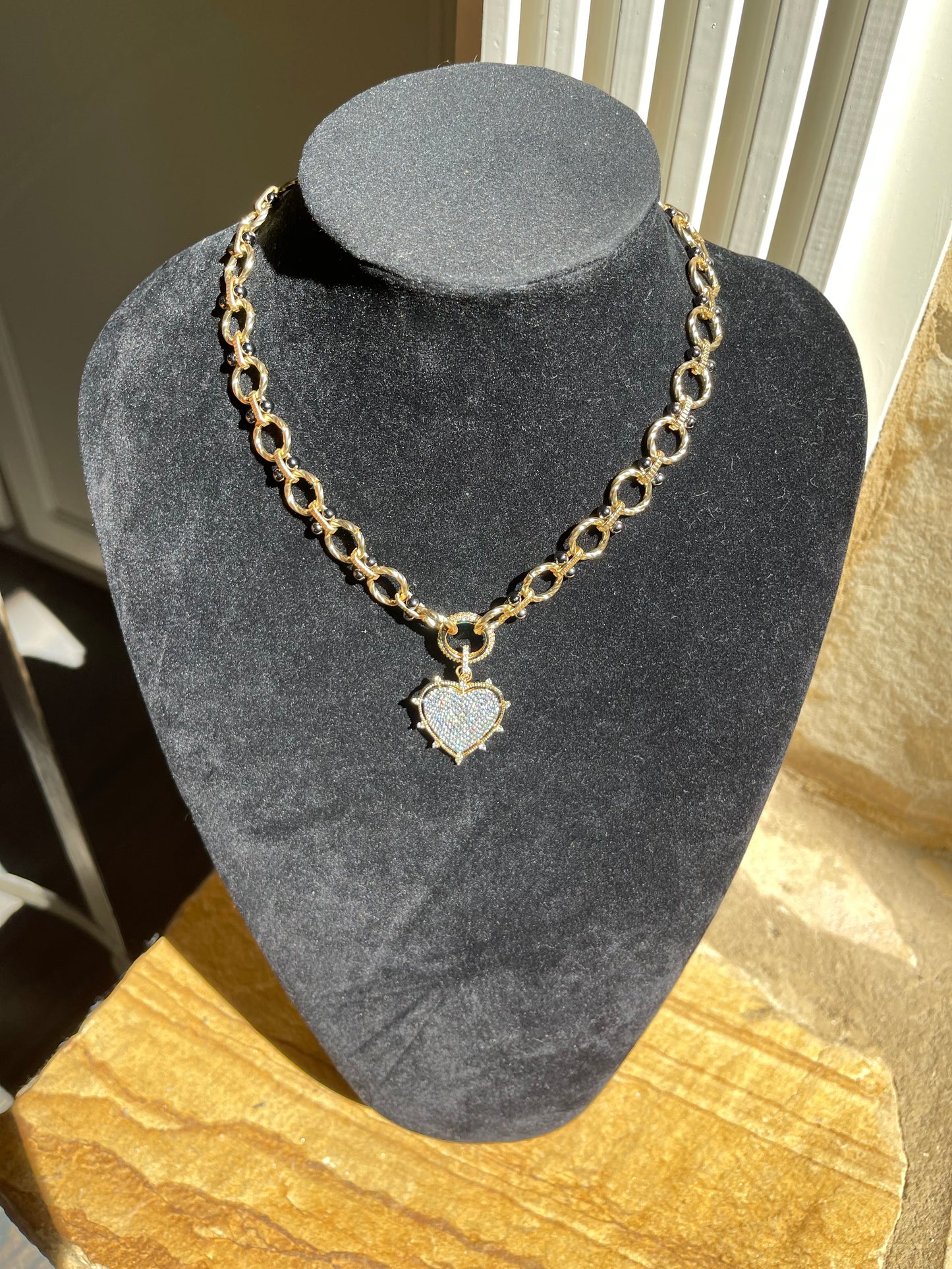 Dark Sparkle Necklace