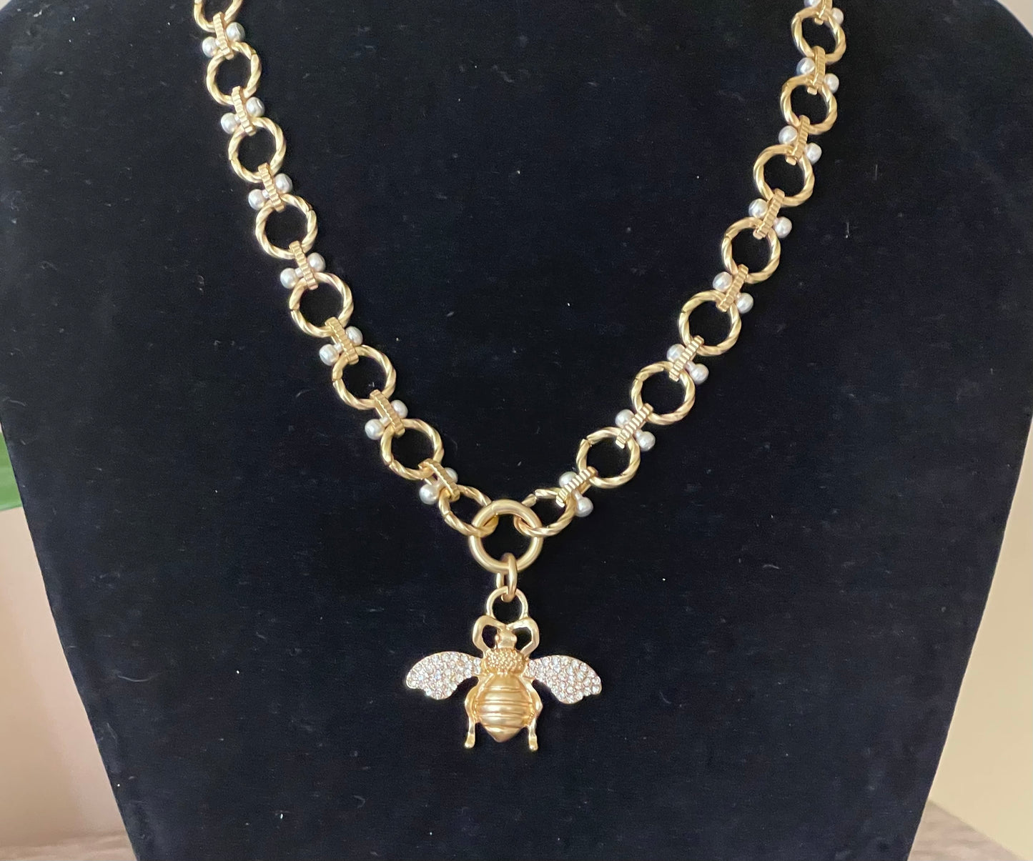 BeeKeeper's Necklace