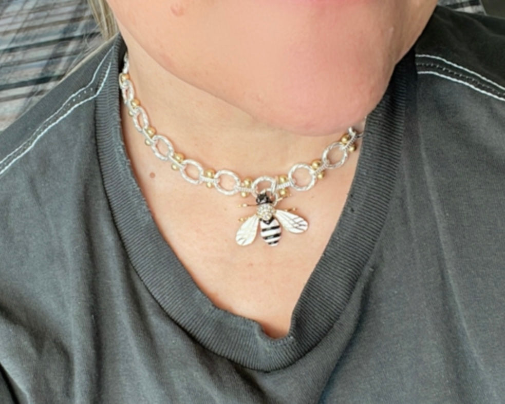 Bumble in Silver Choker