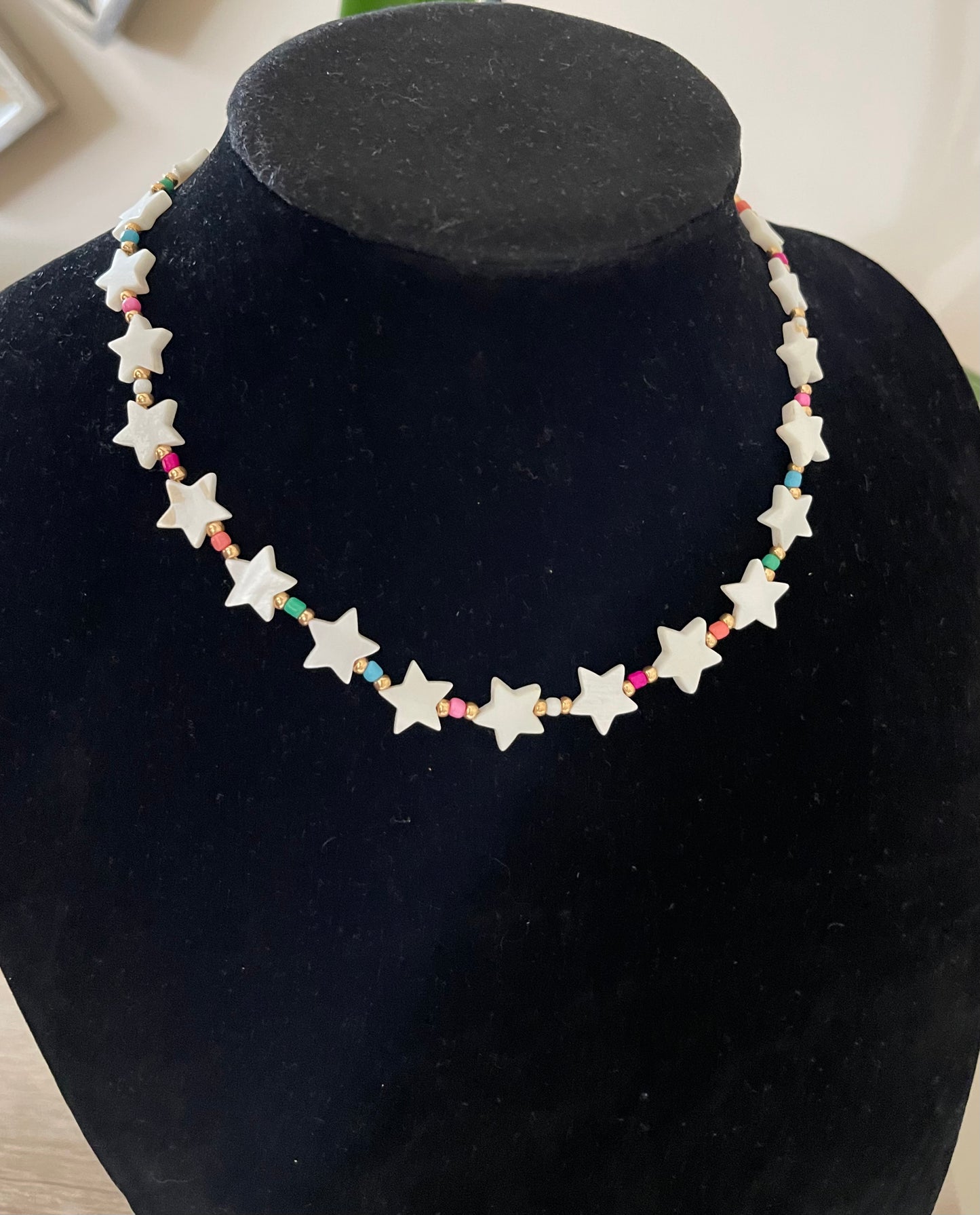 Shelly Stars Necklace