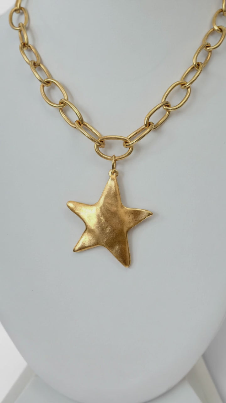Lucky Star Necklace: Antiqued 24k gold chain and star pendant